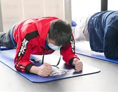 企鹅直播-偰李永炜分享日常比赛动态：久别依旧的赛场(孙颖莎最新消息今天比赛)