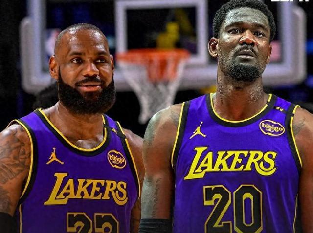 企鹅直播-艾顿来了!詹姆斯与九位状元同队创NBA历史之最(詹姆斯 状元)